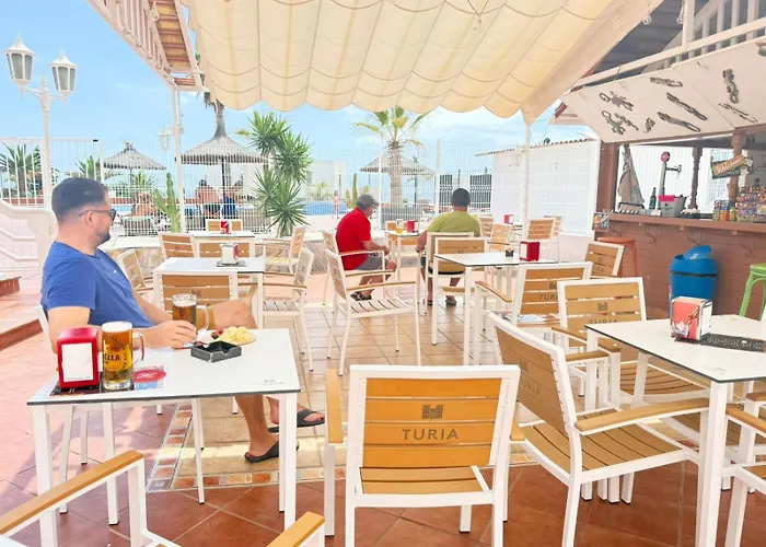 Views, International Channels, A-c, Pool, Bar Lägenhet Costa Adeje (Tenerife)